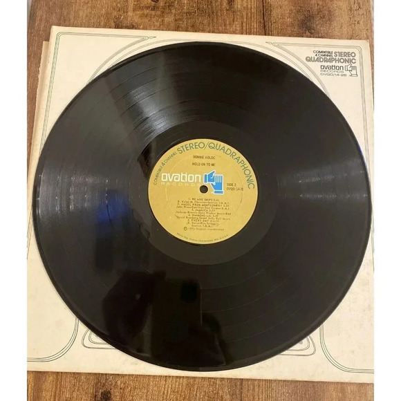 Bonnie Koloc LP Hold on to Me Ovation OVQD/14-26 Quad Gatefold Folk - Picture 9 of 9